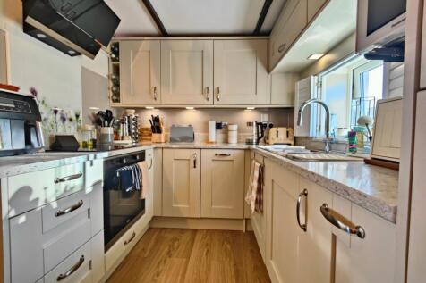 1 bedroom terraced house for sale