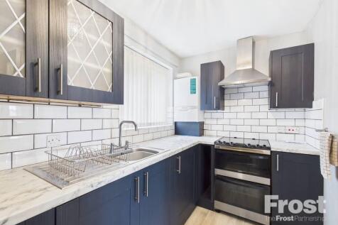 The Doultons, Octavia Way... 2 bed apartment for sale