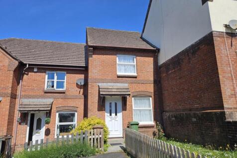 Walnut Drive, Plymouth PL7 2 bed terraced house for sale