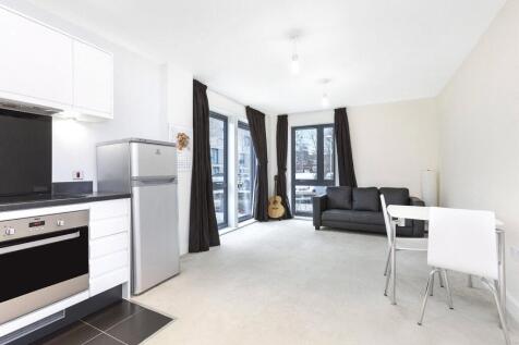 Fisher Close, London, SE16 1 bed apartment for sale