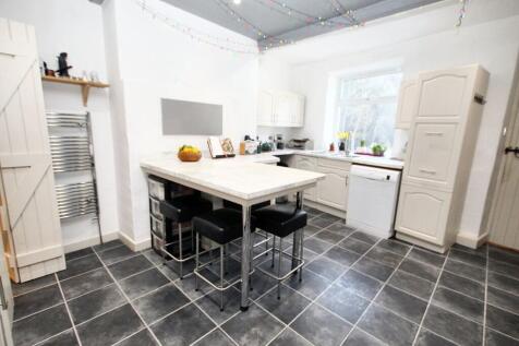 Rochdale Road, Todmorden OL14 4 bed end of terrace house for sale