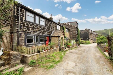 2 bedroom semi-detached house for sale