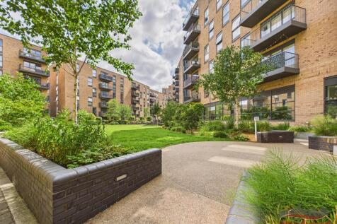 Lyon Road, Harrow 2 bed flat for sale