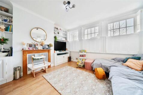 Collingtree Road, Sydenham, London, SE26 2 bed flat for sale