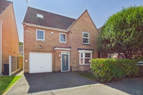 6 bedroom detached house for sale