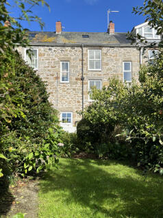 Southview Terrace, Mousehole, TR19 6QJ 3 bed terraced house for sale