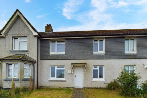 Chywoone Avenue, Newlyn, TR18 5NH 2 bed terraced house for sale