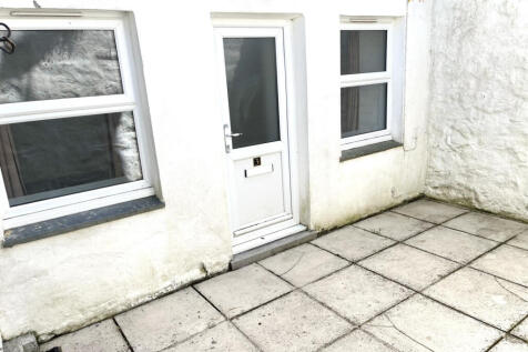 Alexandra Terrace, Penzance, TR18 4NX 1 bed apartment for sale