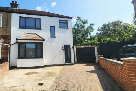 2 bedroom semi-detached house for sale