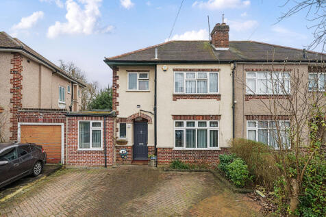 4 bedroom semi-detached house for sale