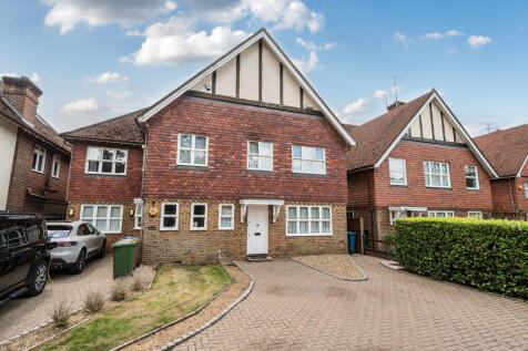 Elm Park Road, Pinner, Middlesex 4 bed semi