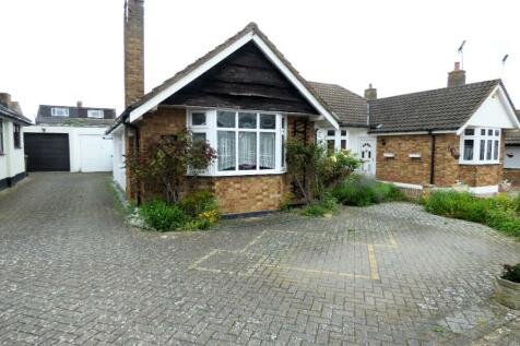 2 bedroom semi-detached bungalow for sale