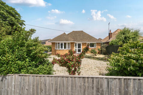 Wharf Road, Wroughton, Swindon, SN4 2 bed bungalow for sale