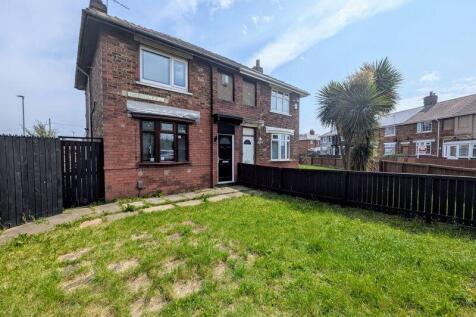 2 bedroom semi-detached house for sale