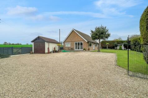 3 bedroom detached bungalow for sale