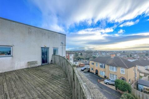 Waters Road, Kingswood BS15 2 bed apartment for sale