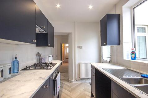 Hanham Road, Bristol BS15 3 bed terraced house for sale
