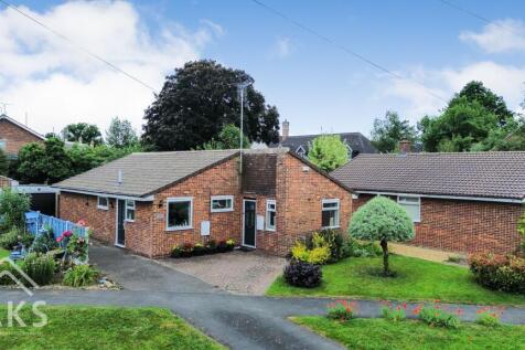 3 bedroom detached bungalow for sale