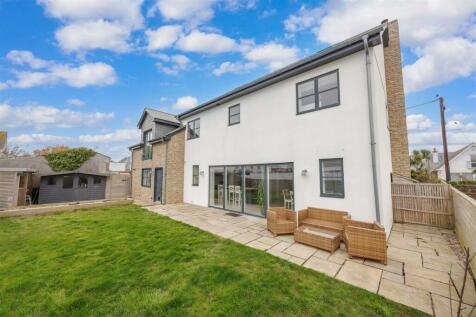St Merryn | Padstow 5 bed detached house for sale