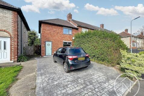 2 bedroom end of terrace house for sale