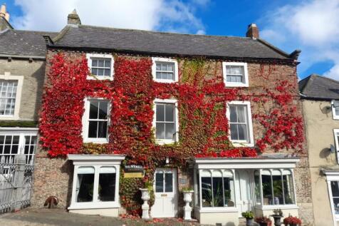Market Place, Middleham, Leyburn 5 bed house for sale
