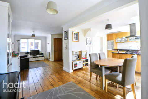 Weybrook Drive, Guildford 4 bed detached house for sale