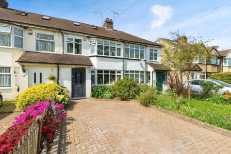 4 bedroom terraced house for sale