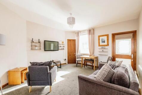 2 bedroom terraced bungalow for sale