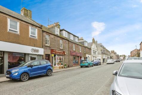 4 bedroom flat for sale