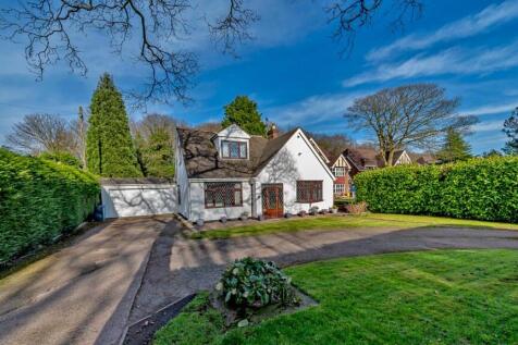 Broad Lane, Wolverhampton WV11 4 bed detached bungalow for sale