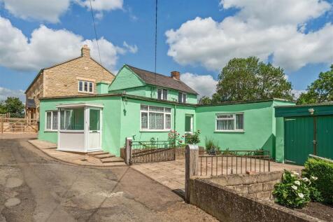 2 bedroom cottage for sale