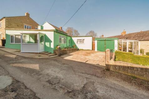 2 bedroom cottage for sale