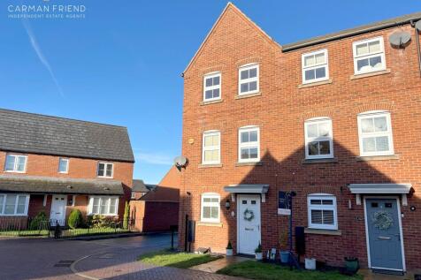 Kohima Crescent, Saighton, CH3 4 bed end of terrace house for sale