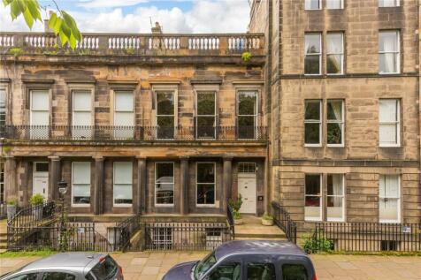 5 bedroom terraced house for sale