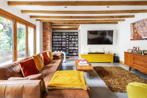 Forest Green, Dorking, Surrey, RH5 3 bed semi