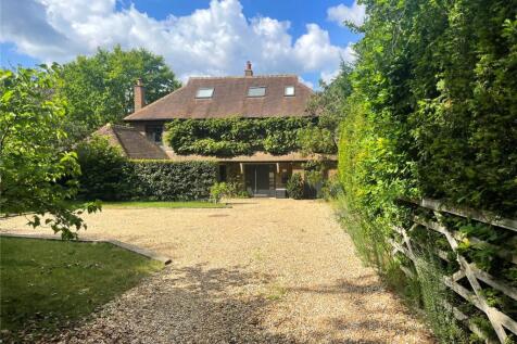 Wanborough Lane, Cranleigh, Surrey, GU6 5 bed detached house for sale