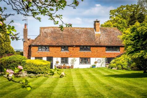 Alfold Road, Cranleigh, Surrey, GU6 6 bed detached house for sale