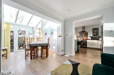 Beesmoor Road, BRISTOL BS36 3 bed semi