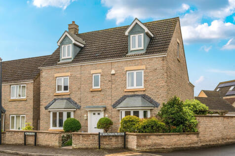 Walter Road, Bristol BS36 5 bed detached house for sale