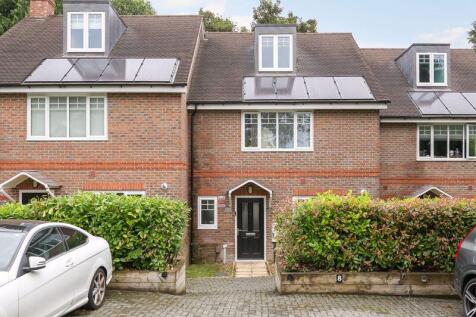 Harewood Road, South Croydon 3 bed terraced house for sale