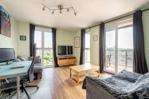 Hatton Road, Alperton, Wembley, HA0 2 bed flat for sale
