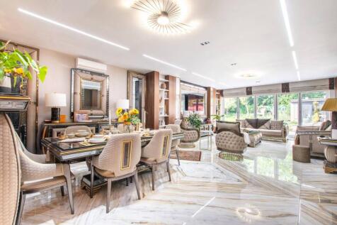 Ashness Gardens, Sudbury, Greenford, UB6 4 bed semi