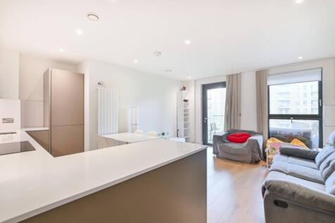 Empire Way, Wembley Park, Wembley, HA9 2 bed flat for sale