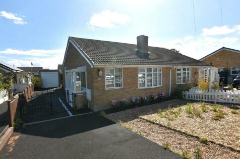 2 bedroom semi-detached bungalow for sale