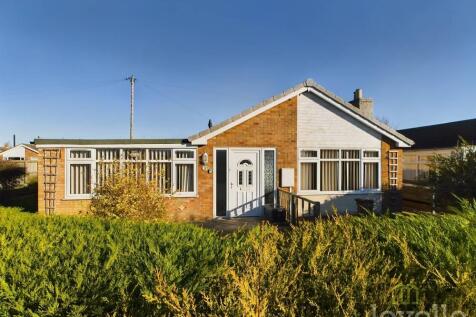 North Road, Trusthorpe LN12 2 bed detached bungalow for sale