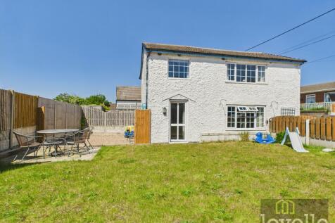 Queens Park Close, Mablethorpe LN12 2 bed detached house for sale