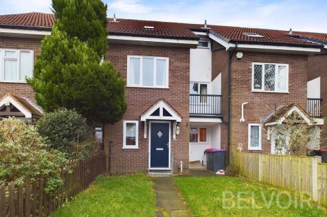 Shawfield Close, Telford TF7 4 bed terraced house for sale
