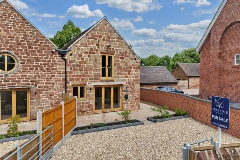 3 bedroom barn conversion for sale