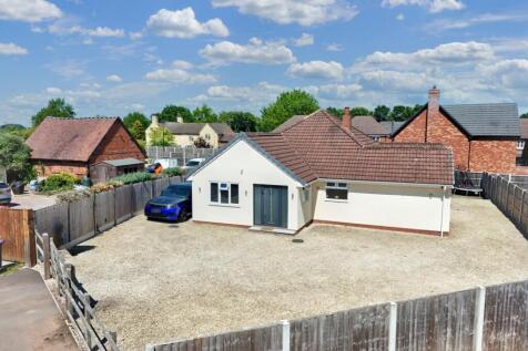 3 bedroom detached bungalow for sale