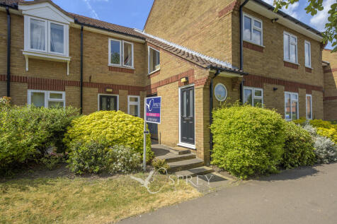 Berkeley Court, Stamford PE9 2 bed maisonette for sale